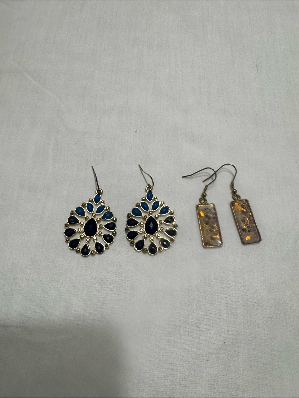 Blue Teardrop Filigree Dangle Earrings - Unbranded